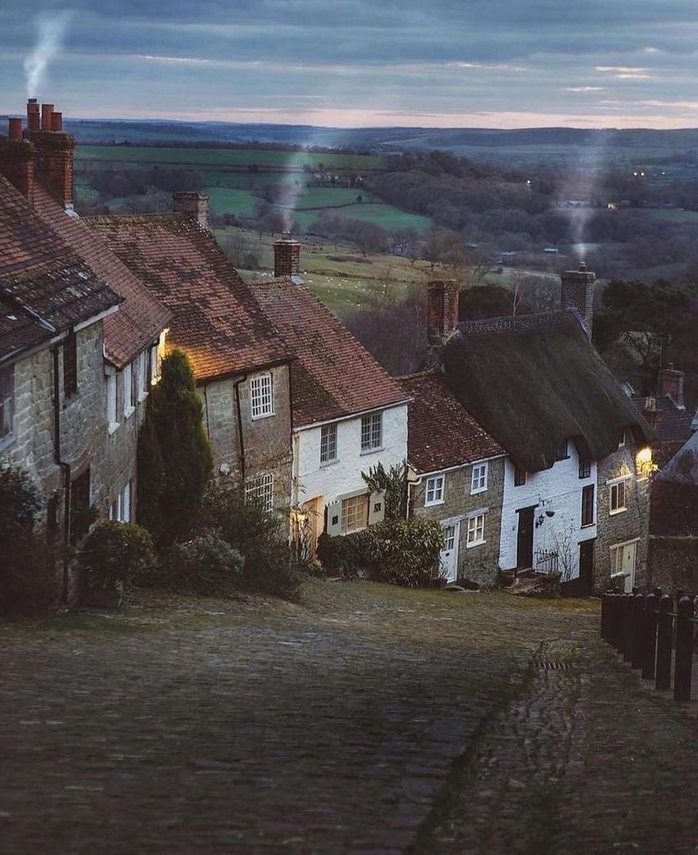 yapilacakIar's tweet photo. İngiltere, Dorset’e gitmek. https://t.co/Hm3N36ikpS