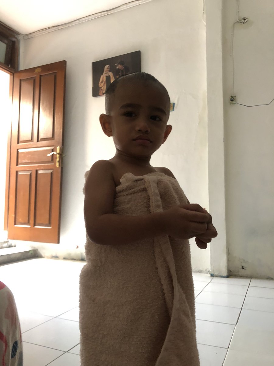 agita sulihwidoasti tweet media