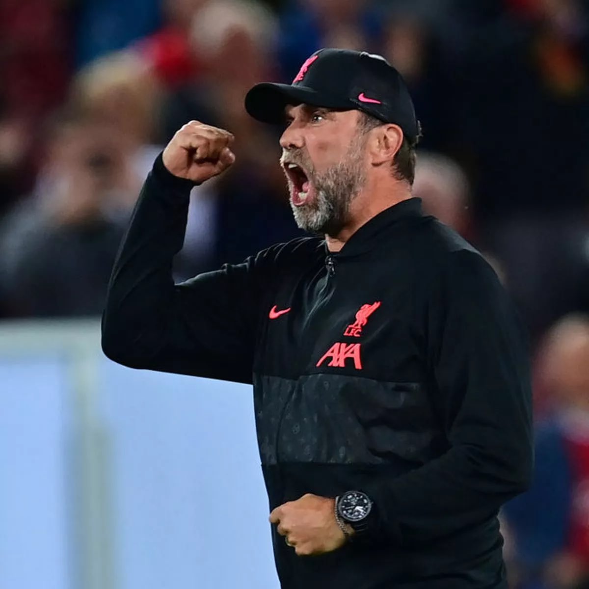 Watch_LFC's tweet photo. 🚨 Liverpool are 2nd in the Premier League form table and are unbeaten in 13 matches.

There’s too much negativity surrounding us for a team that has emphatically turned the corner after last seasons’ woes.

We’re not perfect yet but this is the best time of the season to not be at your very best. We’re still gaining match sharpness and fitness.

Back this team. We have a lot to achieve this season and we’re going for it all. 👊