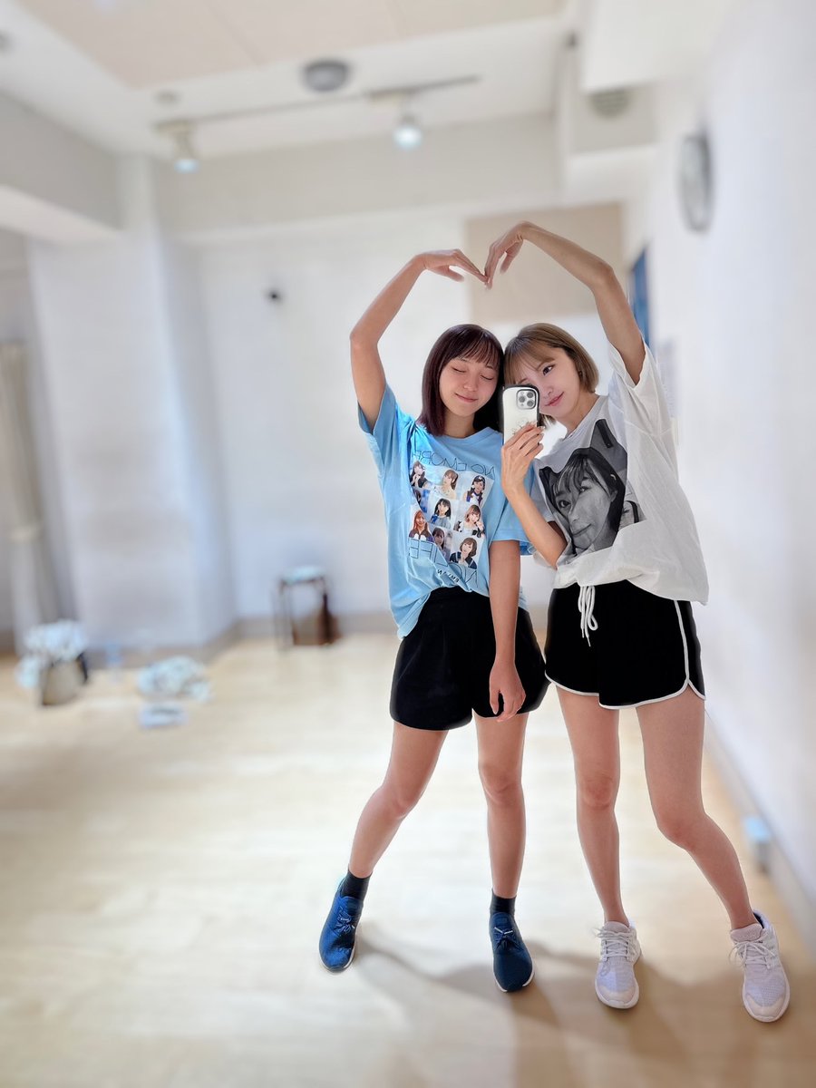 emichii087's tweet image. きょうはりせちゃんと、
レッスンしてきました〜〜🩷

昼夜大活躍のりせちゃんですᐡ⸝⸝• · •̥⸝⸝ᐡ
本当にありがとう♡お楽しみに〜〜〜♡

#笑祭り
#ぇみちぃバースデー2023
#丸顔