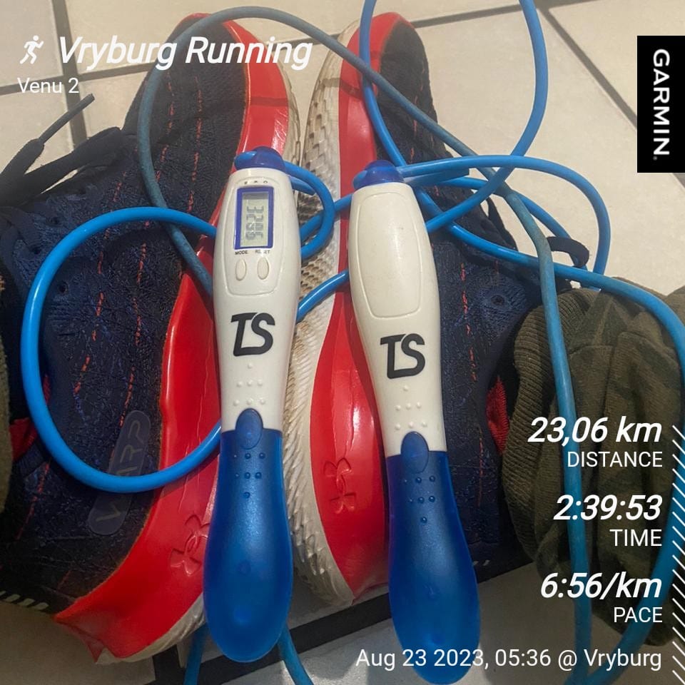 MatlawePhemelo's tweet photo. Day 2 of 5
#RunningWithTumiSole 
#FetchYourBody2023 https://t.co/pb07ewMQAr