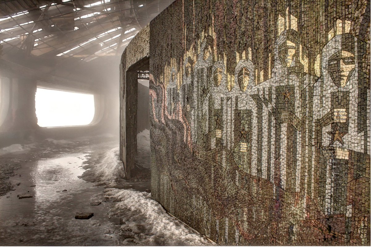 Ex Utopia tweet media