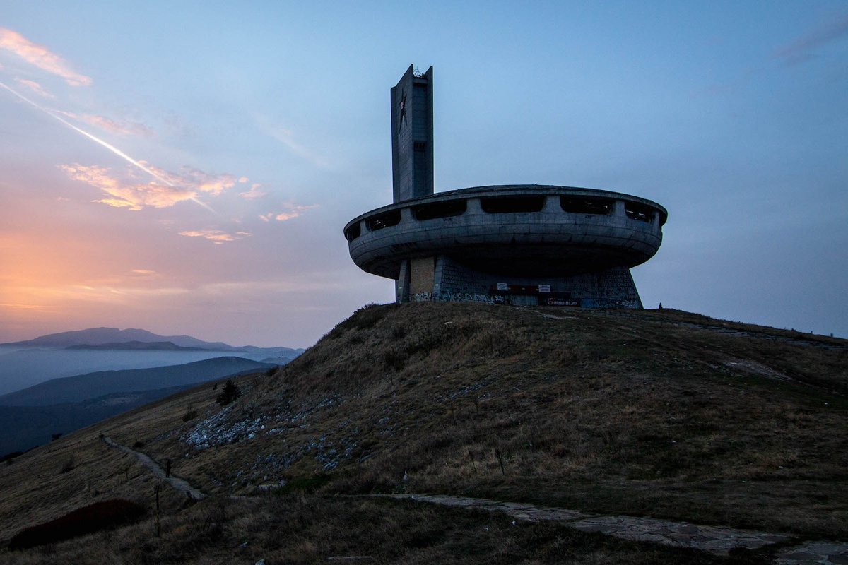 Ex Utopia tweet media