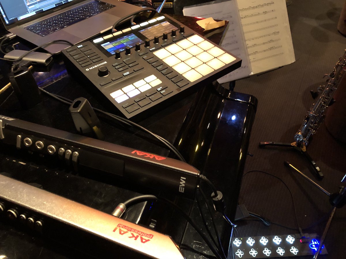 realx3jazz's tweet photo. まもなく!
結局Maschineも持ってくるという!
楽しみ!
#Live #Jazz #Ewi #Donfan https://t.co/XuWeQm6p4i