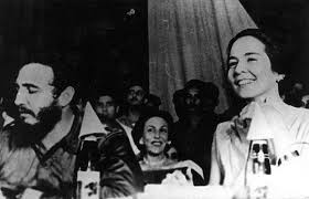 CeliaCuba9's tweet photo. ...Sin la mujer, la obra ingente de la Revolución no habría sido posible...Nadie como ella ha hecho los mayores sacrificios en el periodo especial que estamos aún viviendo, ni se ha empinado tanto hasta convertir en hazaña el esfuerzo cotidiano...#FidelPorSiempre #FelicidadesFMC https://t.co/yVwzZzqMaH