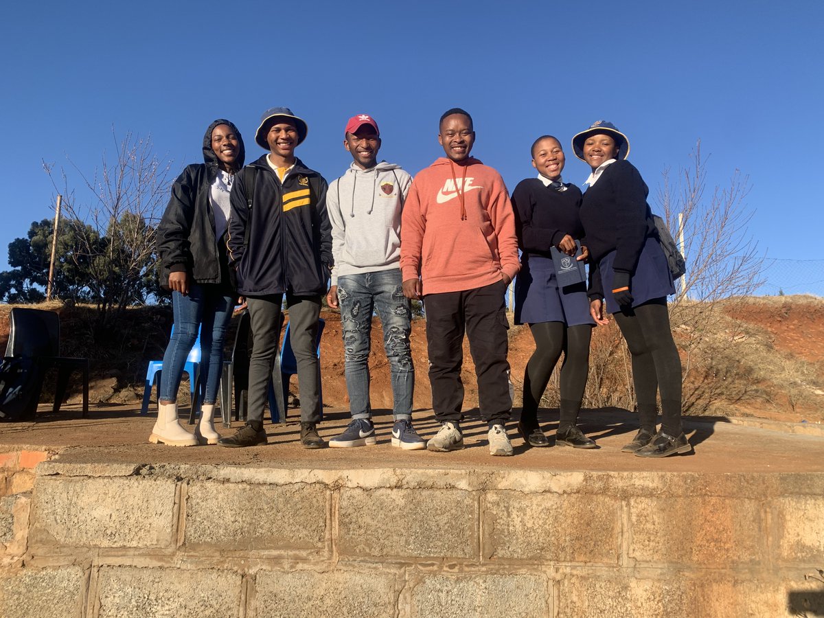 mopekhati's tweet photo. Exciting news: GSP students are back! They shared their transformative experiences at Makhobalo High School, with presentations from My Office and Selemela Network on post-graduation prep and university opportunities. Empowering futures together! #mopekhati #lesotho #Lstwitter https://t.co/uofrLVT8lu
