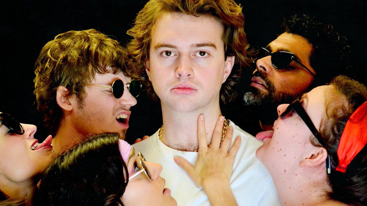 pubtheatres1's tweet photo. REVIEW: THE EMPEROR’S NEW CLOTHES @BabyLambProds  at @CanalCafe  / @CamdenFringe  21 – 23 Aug 2023
Melanie Lam • Aug 23, 2023

‘This fast-paced production had all the essential elements of a good farce’ ★★★★

https://t.co/cL3bETzR8o https://t.co/Febd5PpBWV