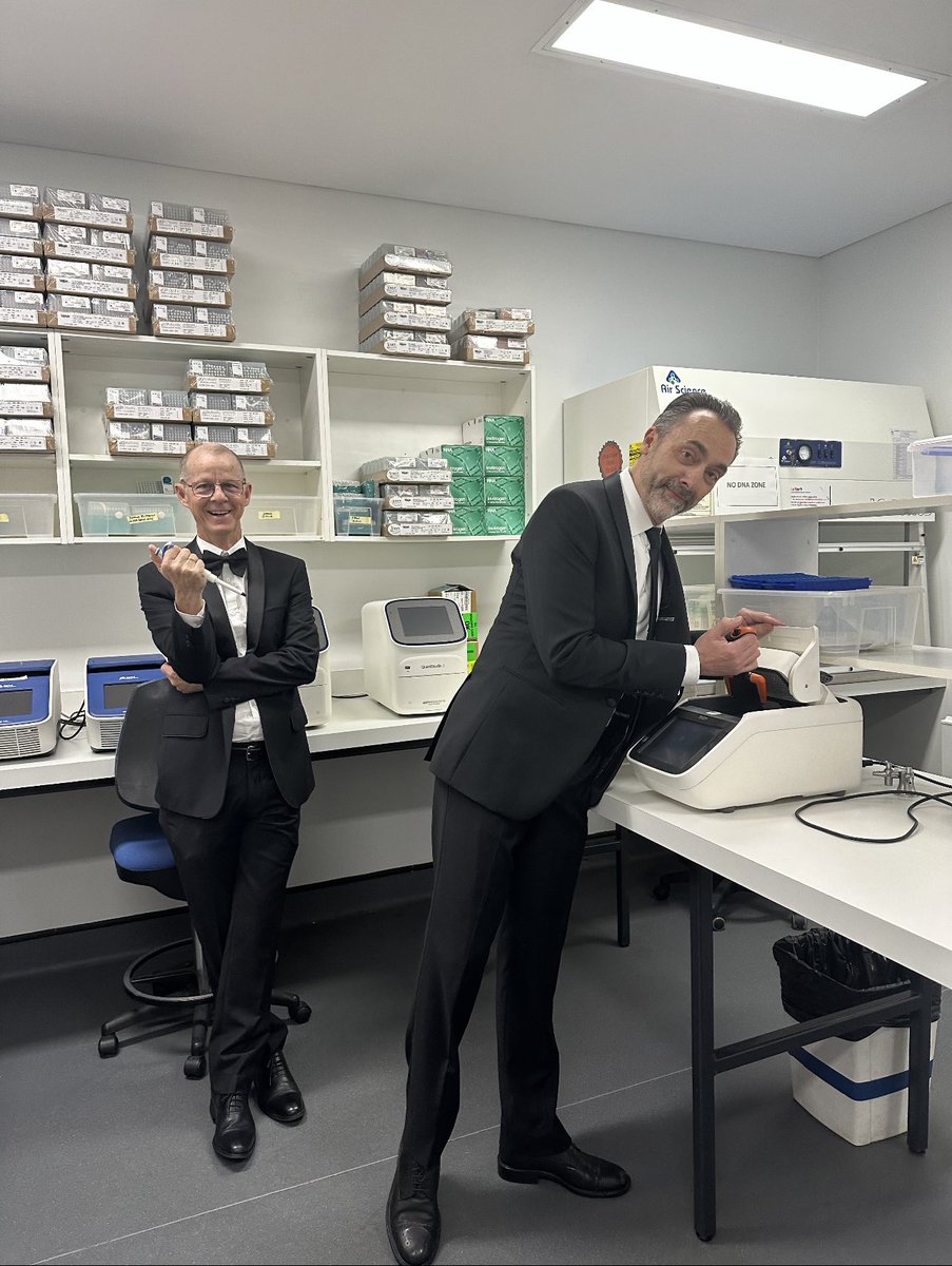 No lab coats tonight for Botanic Gardens of Sydney scientists Professor @BrettSumm and Dr @MRossettoEvoEco attending tonight’s #EurekaPrizes🥼🔬🌿