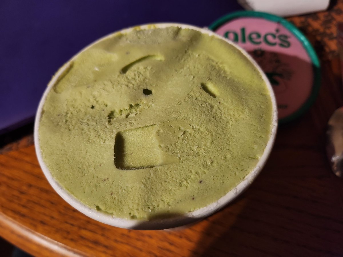 💜 🆇🅾🅿🆄🆁🅿🅻🅴 💜 (@xxopurple) on Twitter photo I'm #Obsessed w/ <a href="/alecsicecream/">Alec's Ice Cream</a> #MatchaChocolateChip saw this on <a href="/WholeFoods/">Whole Foods Market</a> I was intrigued by the concept but u caught my undivided attention since u have the #Matcha flava!! 😱🙄🤣 The taste reminds me of my fave #Matcha from
<a href="/PaciugoGelato/">Paciugo Gelato</a> 😆🫶 I'm #Obsessed w/ <a href="/alecsicecream/">Alec's Ice Cream</a> #MatchaChocolateChip saw this on <a href="/WholeFoods/">Whole Foods Market</a> I was intrigued by the concept but u caught my undivided attention since u have the #Matcha flava!! 😱🙄🤣 The taste reminds me of my fave #Matcha from
<a href="/PaciugoGelato/">Paciugo Gelato</a> 😆🫶