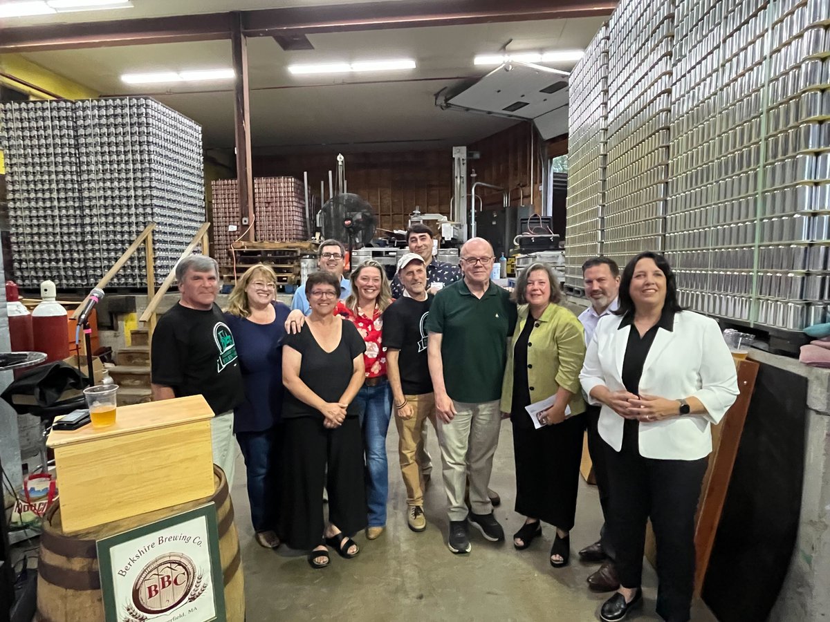 KimDriscollMA's tweet photo. Thanks to everyone who came out to @BerkshireBrewCo for the Farm Aid Fundraiser! Our farmers &amp; their families are just beginning to see the true extent of the damage inflicted by the extensive flooding. To donate directly to their rebuilding efforts, visit https://t.co/nScPUsl5jE https://t.co/9x8I11aemf