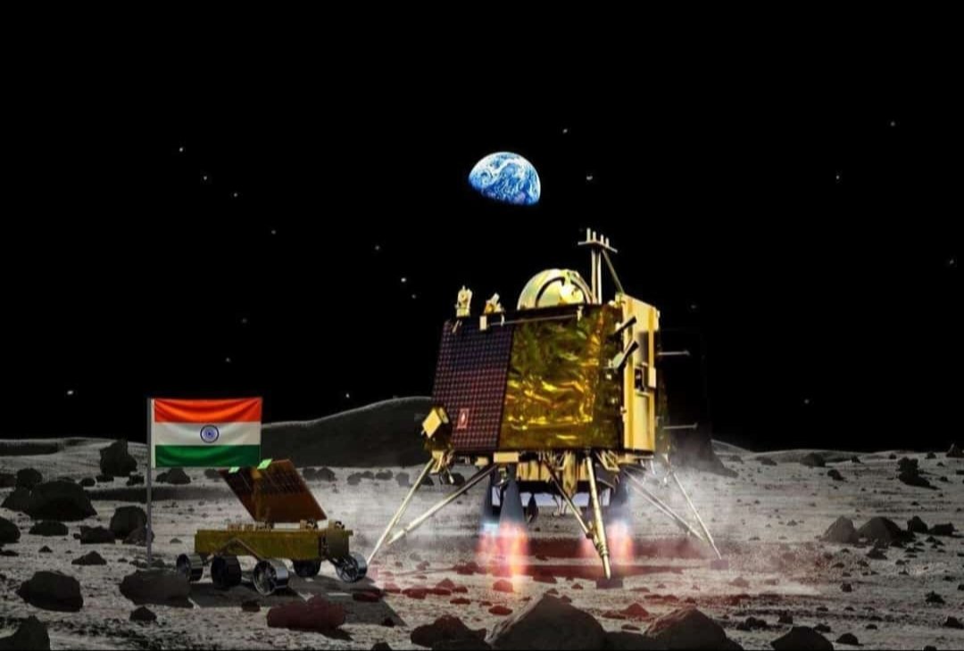 rajusingh02's tweet photo. Chandrayaan 3 Successfully Landing In Moon 🇮🇳🇮🇳🇮🇳 Congratulations ISRO and all Indian Proud This Moment.. India Create The Hestory ❤️❤️ #Chandrayaan3 https://t.co/3UDbDu3Cja