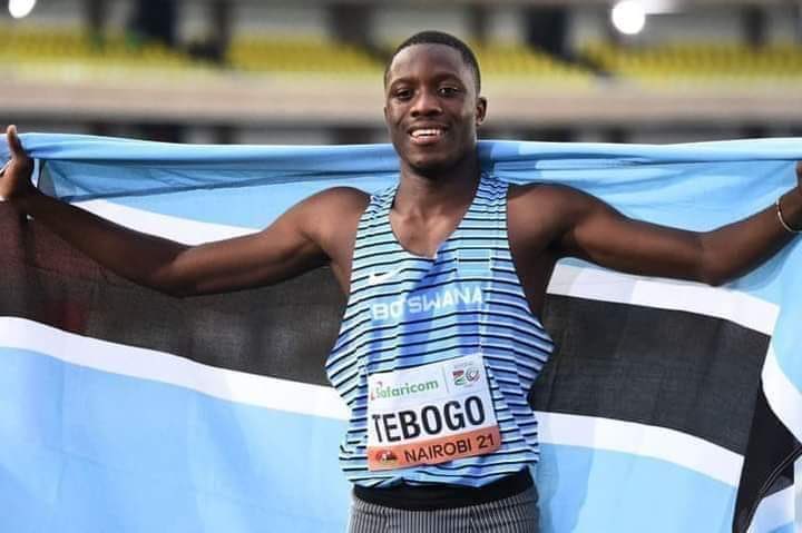 Botswana’s Letsile Tebogo wins the 200m heat 3 in 20.22s with ease. #WorldAthleticsChamps | #Budapest2023 | #JoySports