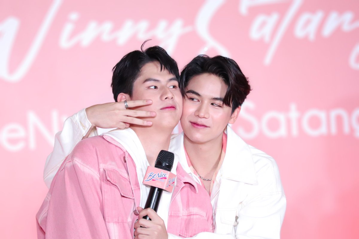 230823 

      โอโหเธอ…หวานเจี๊ยบ

#satangks ;  #winynny
#BeNicexWinnySatang