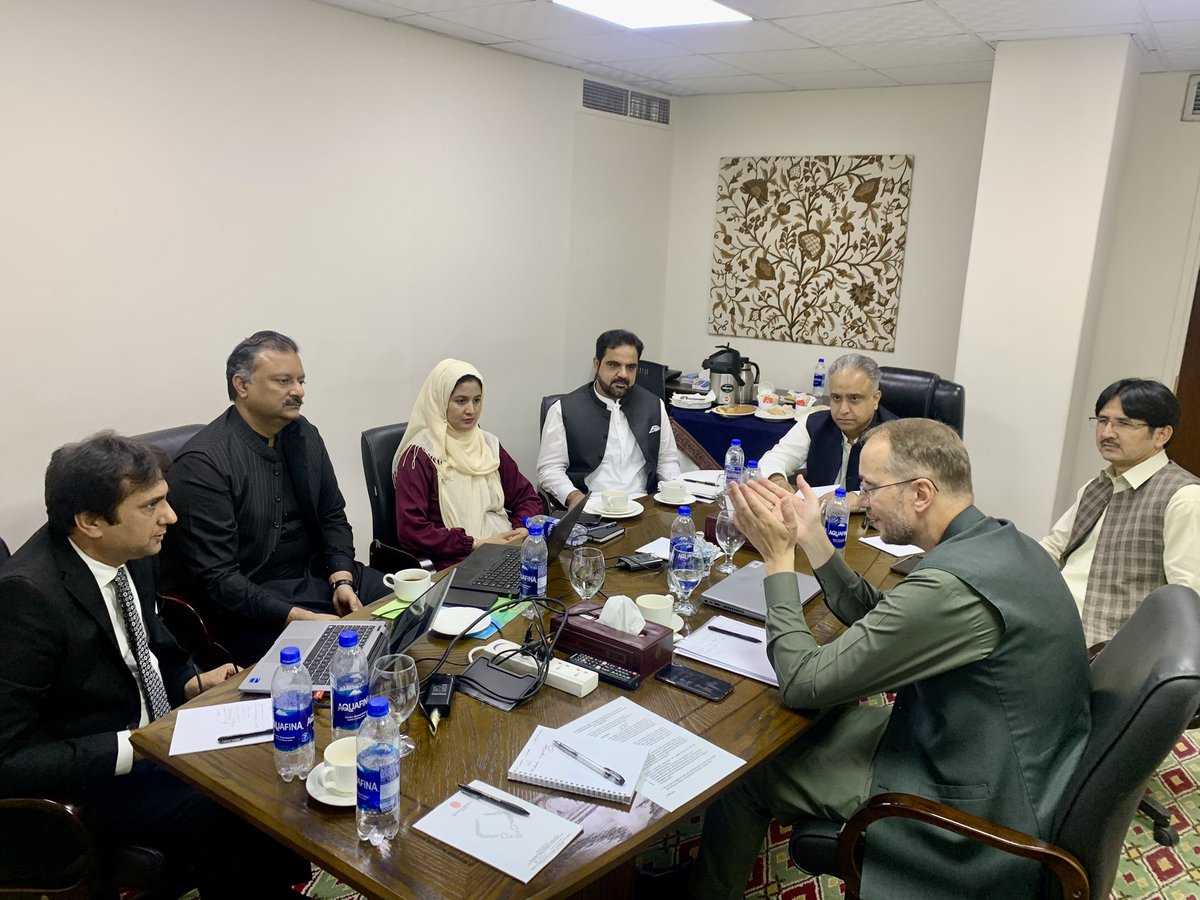 gtonstol's tweet photo. Very happy to meet @Tariqqamarb, Secretary Labour Dept. Balochistan to present two new ILO projects to strengthen our action against forced labour & promote Fundamental Rights at Work in cotton supply chains. Great collaboration with Province of Balochistan!

Promoting rights at work & decent employment is at the heart of ILO’s agenda!