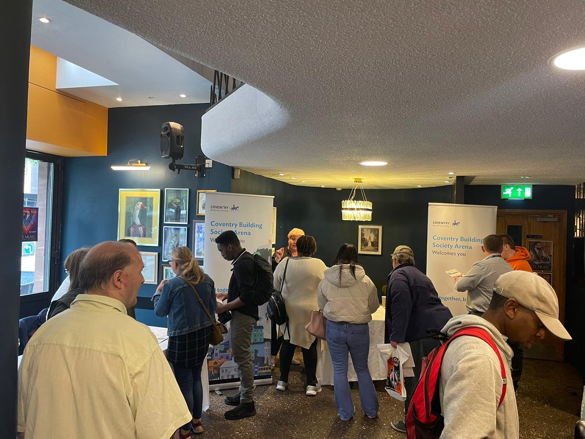 petxitraining's tweet photo. Our Hospitality Event is underway at @MetropolisCov!
We have everything from #cocktailmaking classes to #barista training.
The event showcases the #opportunities we have for #learners who have signed up for our next Hospitality Programme n partnership with @UKHofficial. https://t.co/xWr1zuXgOR