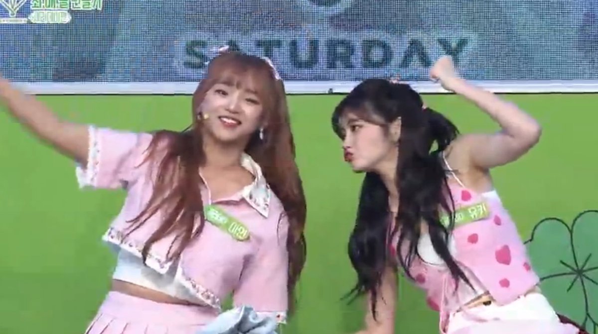 saturday_fan's tweet photo. La transmisión duró 2 horas y siento que no fue suficiente 😭
#SATURDAY #세러데이 #SATURDAYCOMEBACK #FindSummer #StayWithSaturday https://t.co/rumW7tiYNe