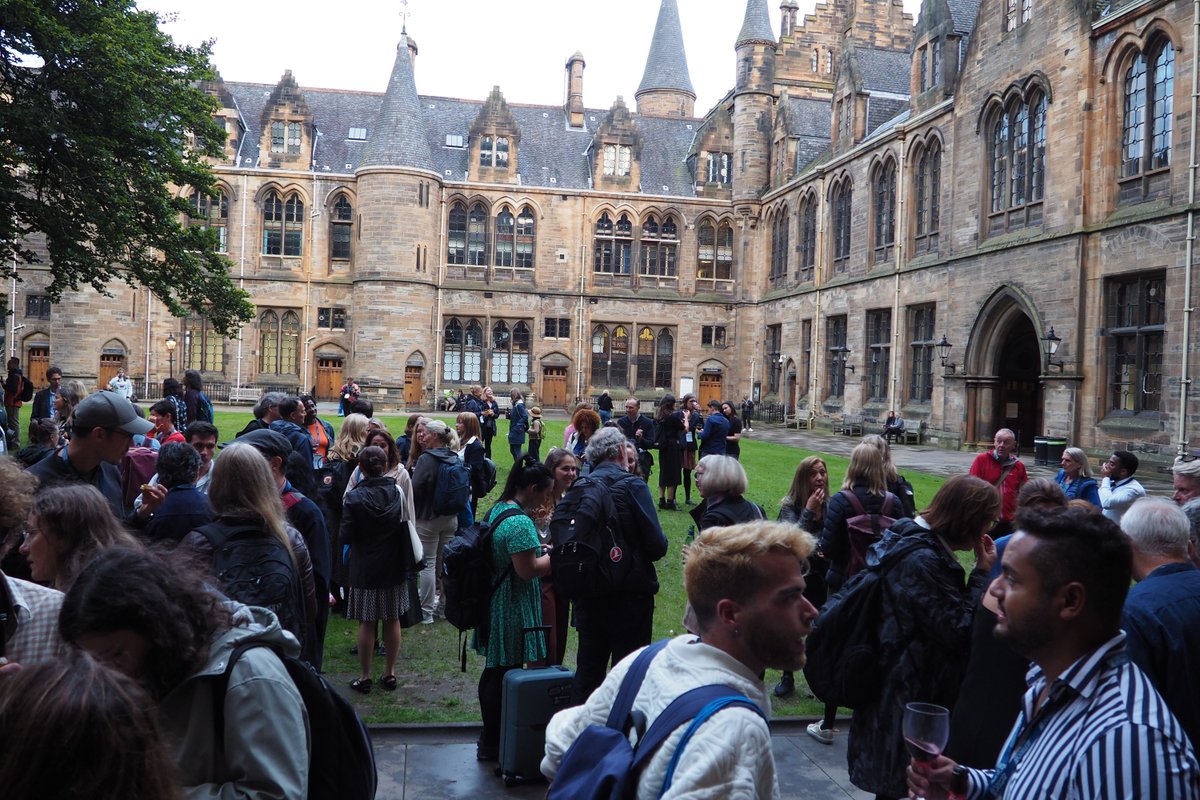 A look back at yesterday evening's #ECER2023 Welcome Reception in the beautiful Cloisters at the University of Glasgow. Looking forward to 3 more days of presentations, discussions, networking and fun. @UofGlasgow @UofGEducation #EduSci