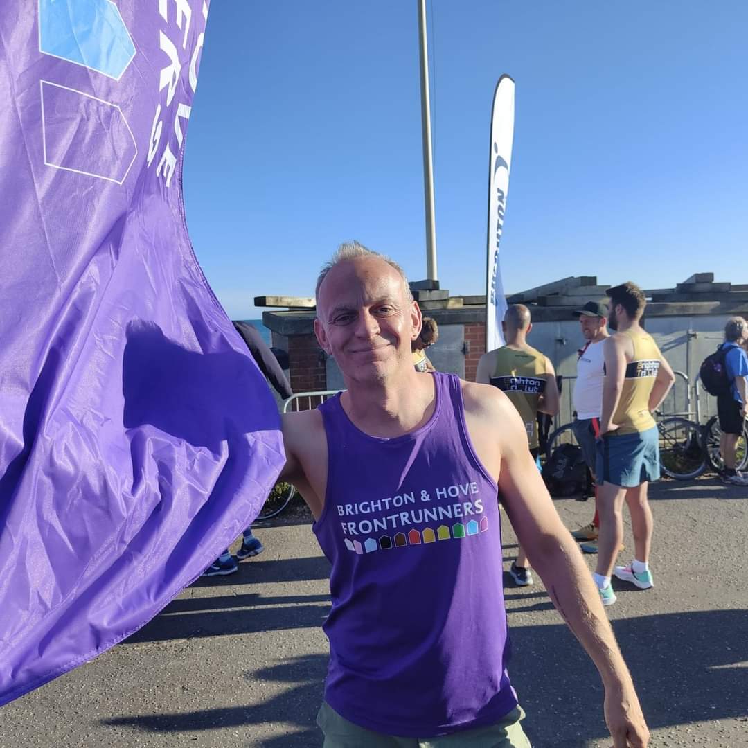 The next Runner Profile is now live on our website! It's the turn of Darren (<a href="/ChadwickHussein/">D. Chadwick-Hussein</a>). Check it out. bhfrontrunners.org.uk/runner-profile… 💻👍🌈 #lgbtrunner #runbrighton #lgbtrunners #lgbtrunning #lgbtqia #bhfr #brightonandhovefrontrunners #runners #running <a href="/IntFrontRunners/">International Frontrunners</a>