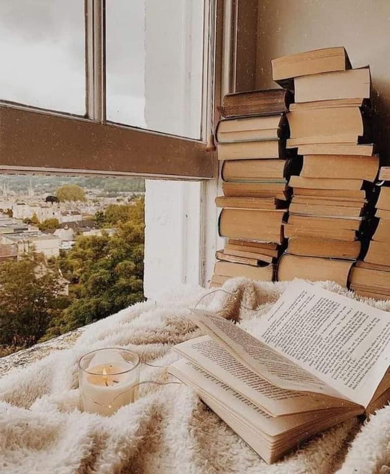 إذا أردت أن تقرأ ، فلتكن أنت نفسك الكتاب وأنت نفسك الحقيقة..!(م)