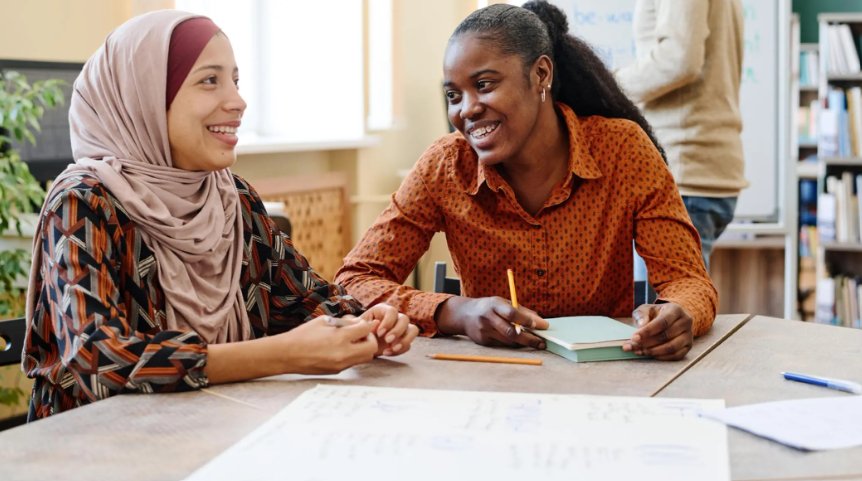 .<a href="/UNHCRUK/">UNHCR United Kingdom</a> commissioned us to undertake an independent evaluation of the Refugee and Migrant Advice Service (RMAS) run by <a href="/KA_project/">HopeWorks</a>. This is the second pilot in the Community Engagement Pilot series and should be read in conjunction with Action Access. natcen.ac.uk/publications/a…