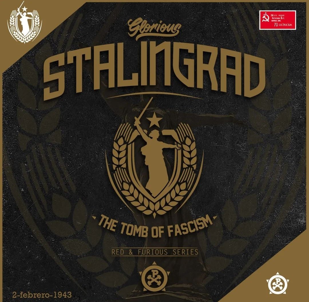 Tal día como hoy empezó la batalla de stalingrado, también conocida como la fosa común del ejército nazi.

Fíchate el diseño de <a href="/prltrn_cloth/">Proletarian_cloth</a> que lo tenemos disponible!

El lunes volvemos!

#bestiarioshop #vallekas #vendedoresdeodio