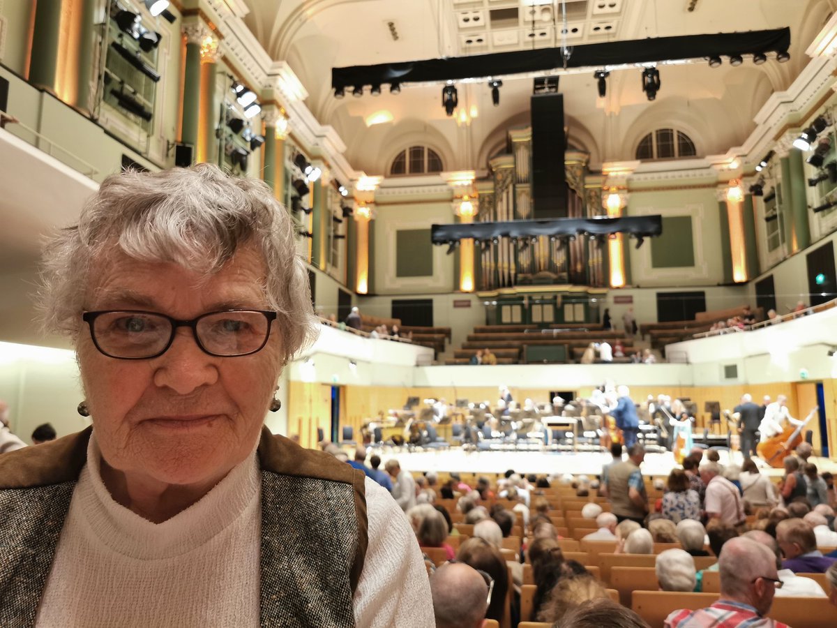 Cormac McCann (@cormacmccann) on Twitter photo "Its a kind of magic" .. Very much enjoyed lunchtime concert at nch yesterday.. Birthday treat for mum @lizlyricfm <a href="/NCH_Music/">National Concert Hall</a> <a href="/RTElyricfm/">RTÉ lyric fm</a> "Its a kind of magic" .. Very much enjoyed lunchtime concert at nch yesterday.. Birthday treat for mum @lizlyricfm <a href="/NCH_Music/">National Concert Hall</a> <a href="/RTElyricfm/">RTÉ lyric fm</a>