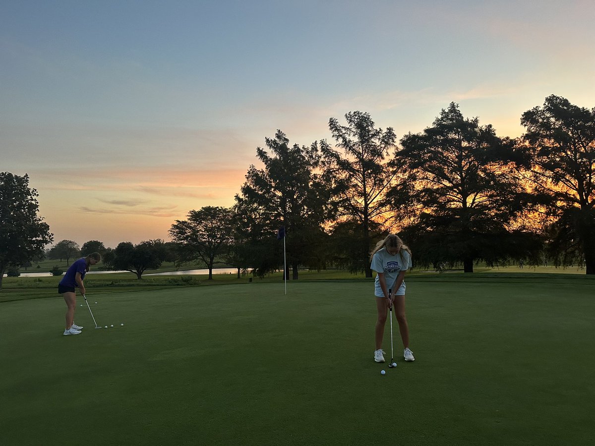 Lincoln East Girls Golf tweet media
