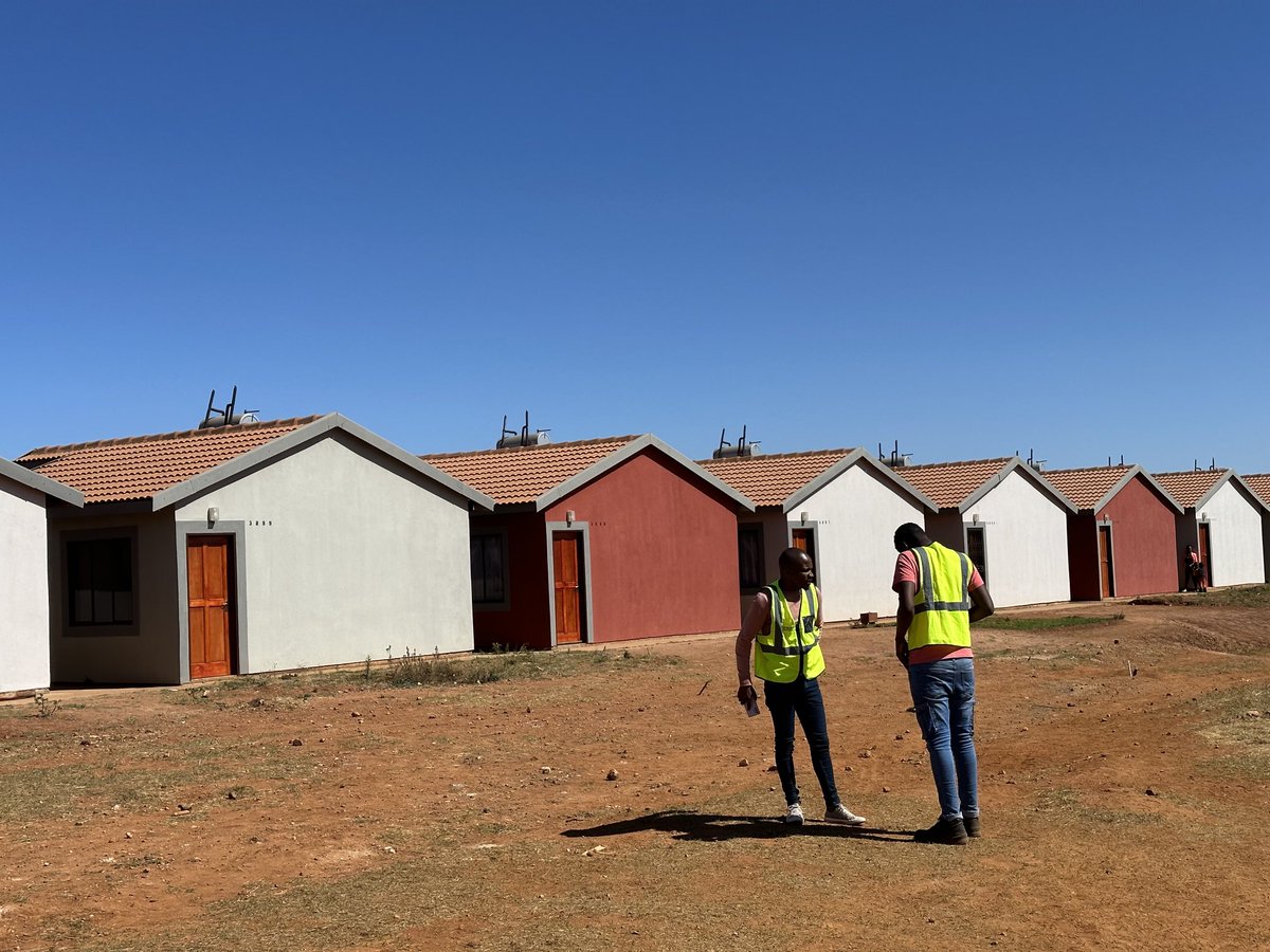 Panyaza Lesufi tweet media