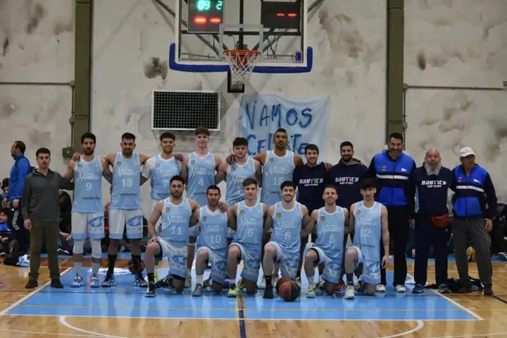 laopinionsp's tweet photo. Básquet: Náutico se consagró campeón y ascendió a la división A https://t.co/UihGrSrGM3 https://t.co/XaEoqQwDh8