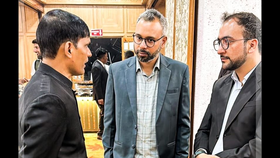imovebeyond's tweet photo. We were grateful for the Honorable Lieutenant Governor, @manojsinha_, inviting us to the High Tea Event at KICC. Interacting with decision-makers, experts, etc. from many fields was a wonderful experience
@OfficeOfLGJandK https://t.co/8GGAXVwM3r