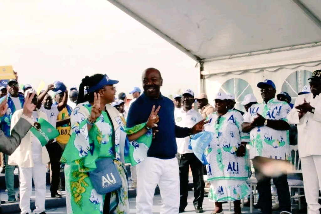 IwengaAnnie's tweet photo. Alors que le jour du scrutin se profile à l'horizon, notre confiance inébranlable envers notre candidat @PresidentABO 
 et le @pdg2R  se reflète dans notre détermination. #AliPourTous #Liace #Ali2023 #Gabon https://t.co/ZeBb7H7Abv