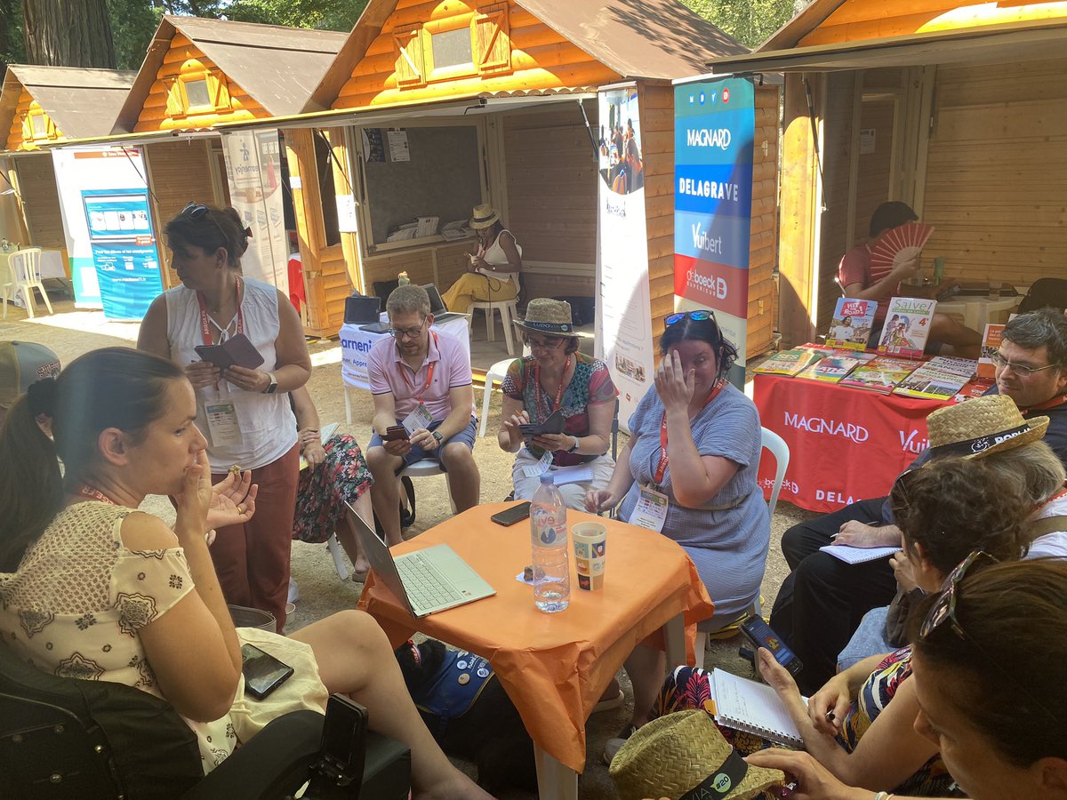 L’atelier <a href="/MoikiStories/">Moiki</a> : Premiers Pas a commencé avec la Team Ludens. On commence par faire jouer avant de montrer les coulisses 😎