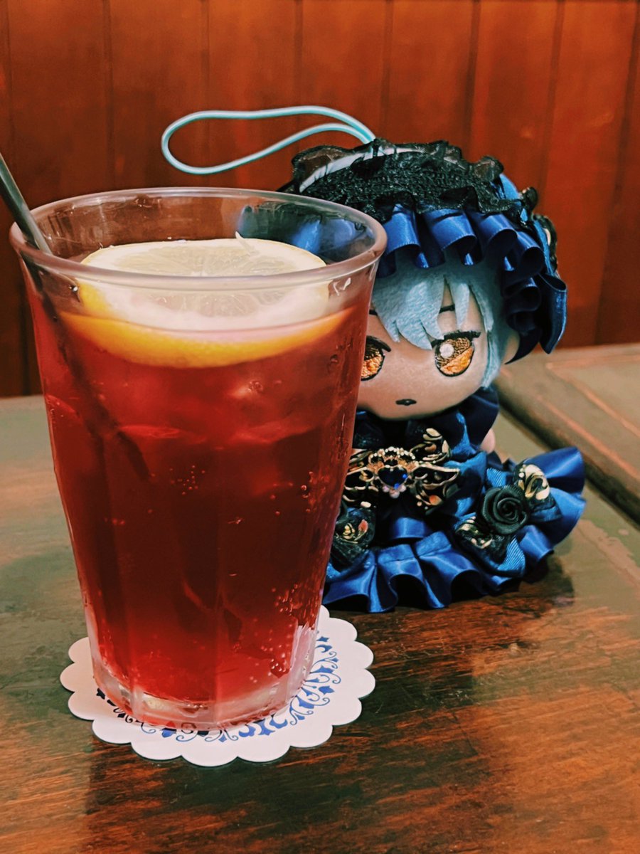 N_first91's tweet photo. まっかなハーブソーダ
コーヒーゼリーはおれよりせがたかいよ
#まほやく_ぬい
#himene https://t.co/G8ysk0Tq0Y