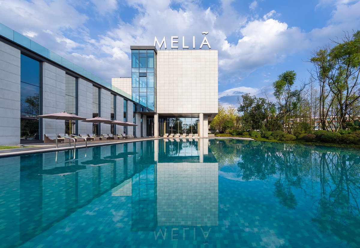 MeliaHtlResorts tweet picture