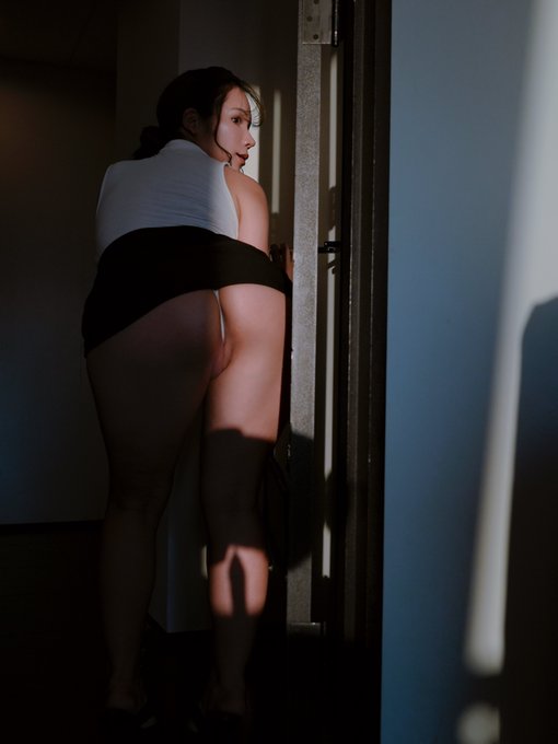 I want to work overtime Today...🔞 今日は残業したい気分。。🔞 https://t.co/zkMxx270Xb