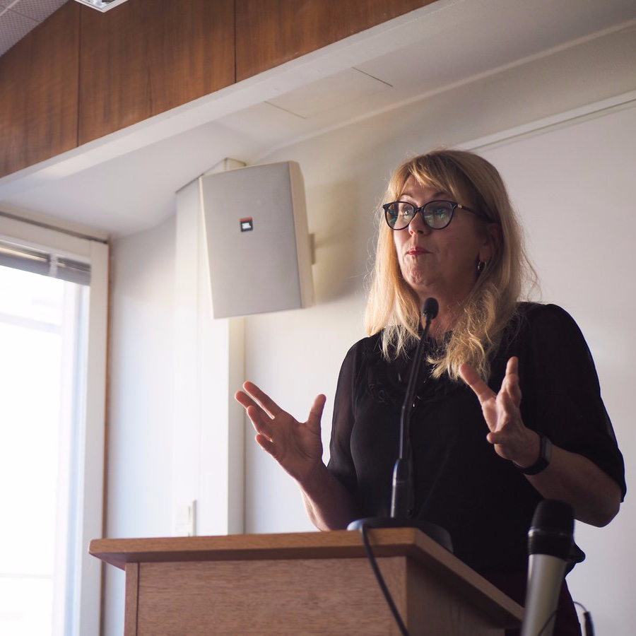 HARMAA – Indirect Philosophy (@harmaathinking) on Twitter photo The 28th International Conference of the Beauvoir Society, "Beauvoir and Post-Truth", took place at the University of Helsinki 16–19 Aug. 2023. Keynotes Sara Heinämaa, Kathleen Lennon and Tove Pettersen (in the photo). Thanks to all the participants! <a href="/KoneenSaatio/">Koneen Säätiö</a> <a href="/harmaathinking/">HARMAA – Indirect Philosophy</a> The 28th International Conference of the Beauvoir Society, "Beauvoir and Post-Truth", took place at the University of Helsinki 16–19 Aug. 2023. Keynotes Sara Heinämaa, Kathleen Lennon and Tove Pettersen (in the photo). Thanks to all the participants! <a href="/KoneenSaatio/">Koneen Säätiö</a> <a href="/harmaathinking/">HARMAA – Indirect Philosophy</a>