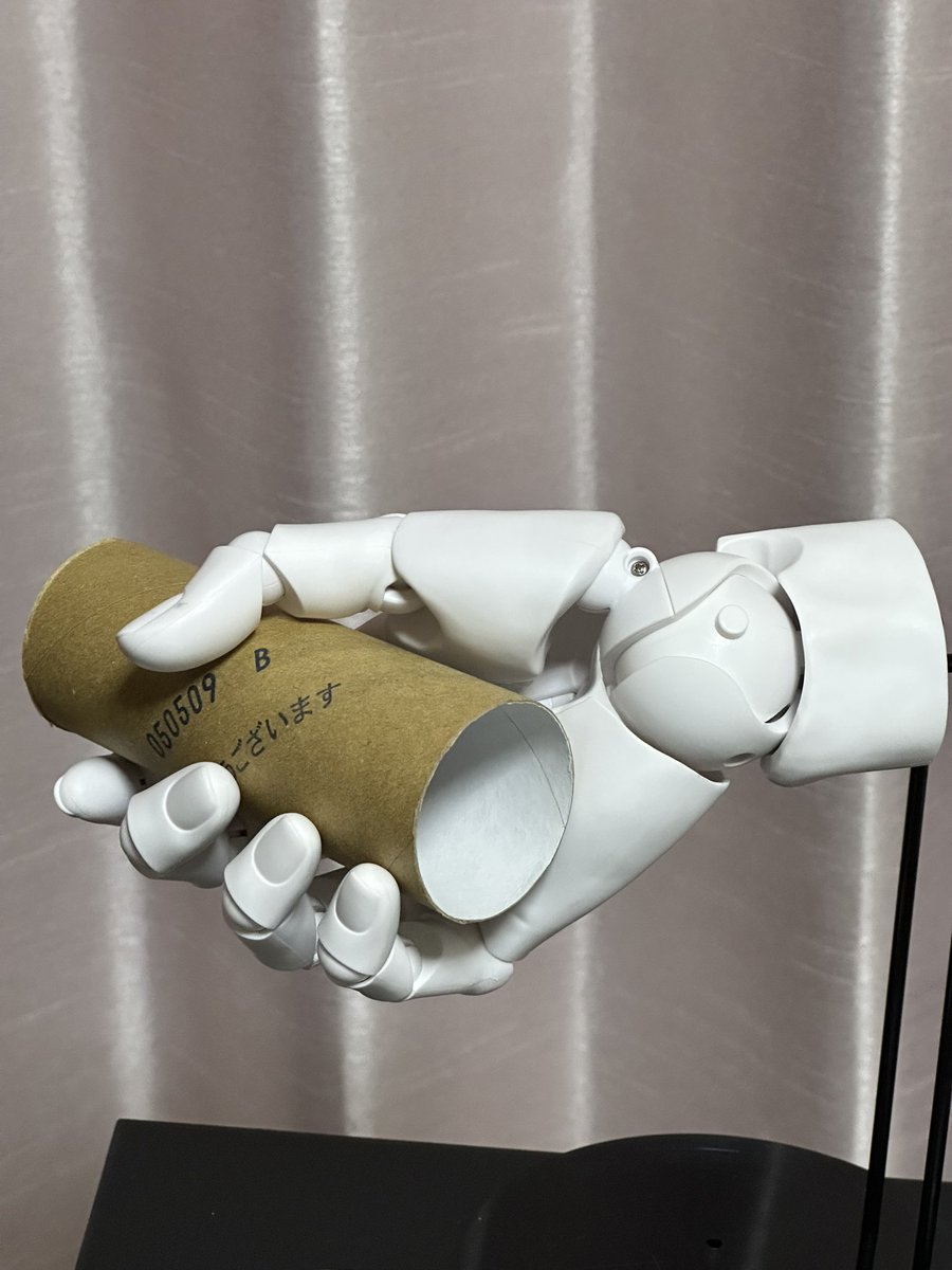 まこ立会人 tweet media