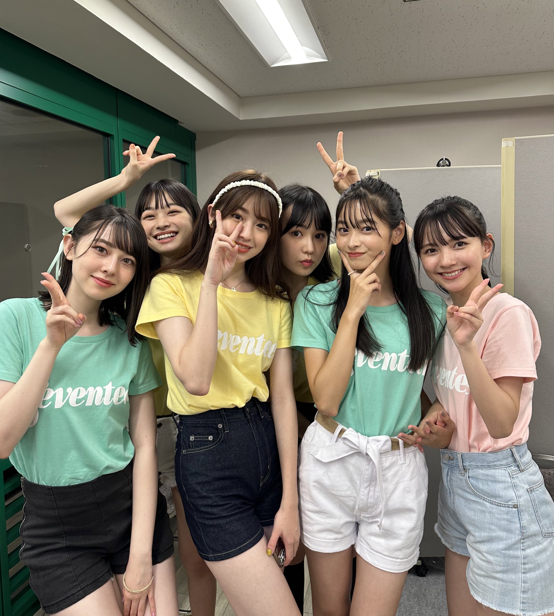 seventeen夏の学園祭2023 サインボール 石川花 セブンティーン夏の学園祭2023 | Seventeen-Web
