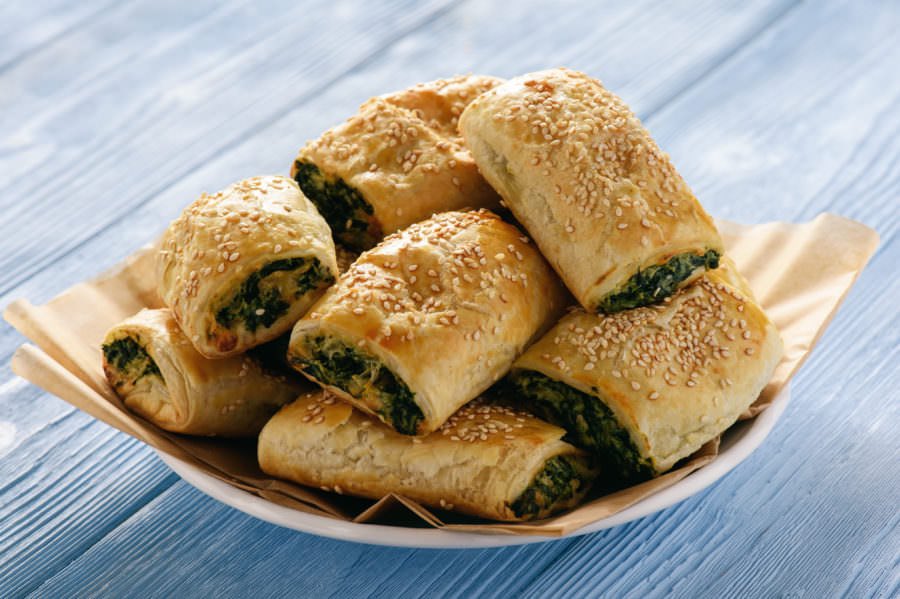 worldwidegreeks's tweet photo. Greek Food Photo from https://t.co/RbQtUqjiqx
.
#spanakopita #greekfood #greekfoodblogger #greekfoodie #cookinggreek #greekcuisine #worldwidegreeks https://t.co/J6PGjeEDnW
