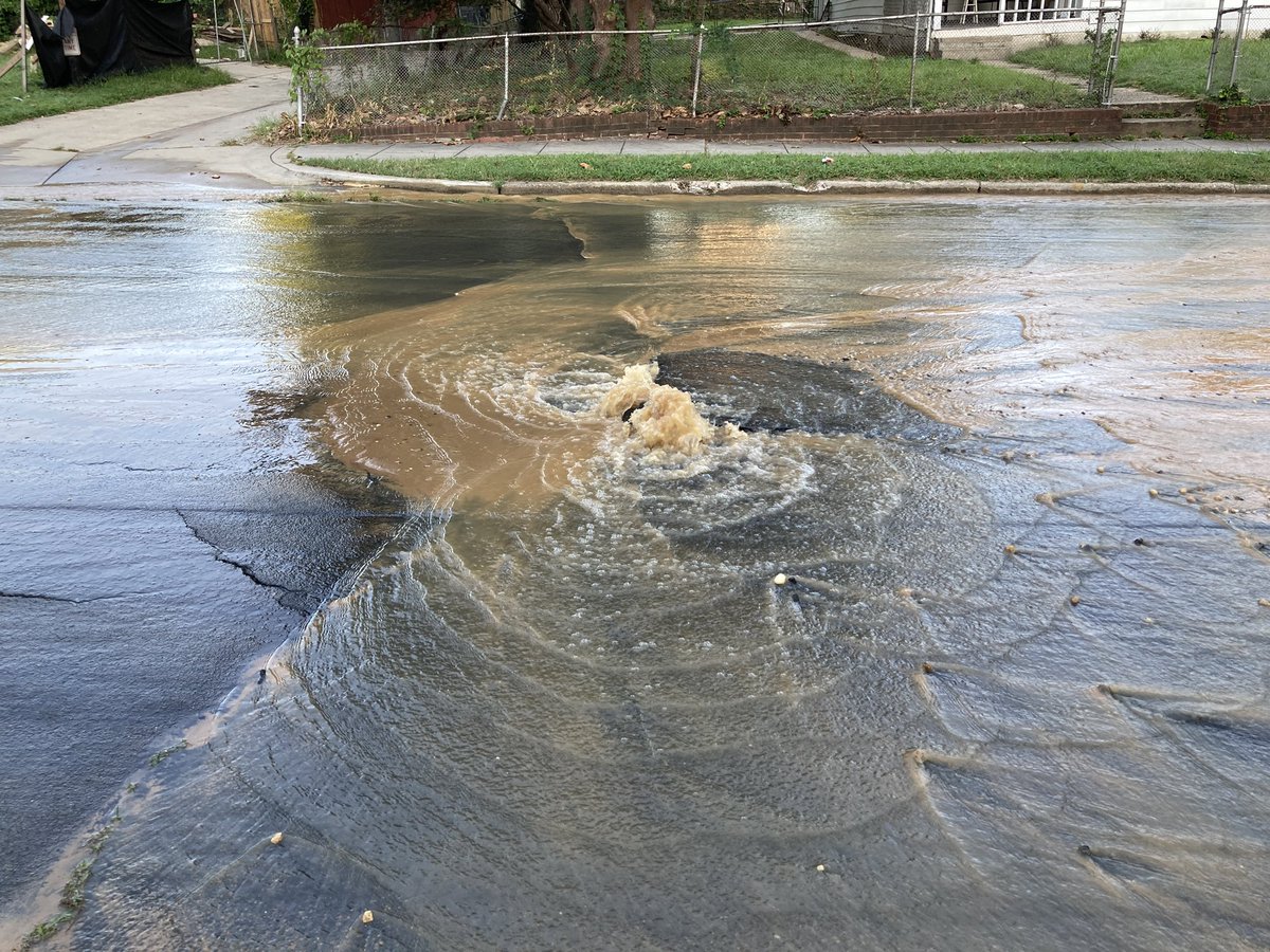 .<a href="/311DCgov/">DC311</a> Pls open a  SR to repair broken water main along 48th ST NE btw Meade ST &amp; Nash ST NE #Deanwood @DeanwoodDCA <a href="/MayorBowser/">Mayor Muriel Bowser</a> <a href="/dcwater/">DC Water</a> <a href="/DDOTDC/">DDOT DC</a> <a href="/VinceGrayWard7/">Vince Gray</a> <a href="/ChmnMendelson/">Phil Mendelson</a> <a href="/kenyanmcduffie/">Kenyan McDuffie</a> <a href="/RobertWhite_DC/">Robert White</a> <a href="/AnitaBondsDC/">Anita Bonds</a> <a href="/DCDPR/">DC Parks & Recreation #WhereFunHappens</a> <a href="/SafeDC/">Deputy Mayor Lindsey Appiah</a> <a href="/DC_OCA/">CA Kevin Donahue</a> <a href="/DCMOCRS/">DC MOCRS</a> <a href="/ANC7C/">ANC7C</a>