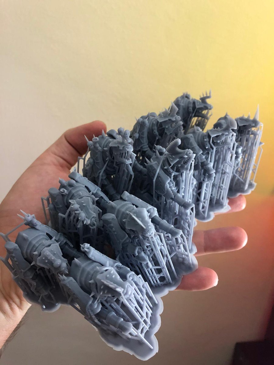 imprimiendo_3D's tweet photo. Sacando cosillas probando y demás, está muy bien, tenemos ofertitas para Warhammer fantasy highland y landor (podéis ver las publicaciones)
#mini #miniature #miniatures #miniaturas #miniaturepainting #miniatureworld #miniaturework #miniatureworkshop #impresion3d #impresión3d #3dprinting #3d #3dart #3dmodeling #3dprint #model #modelo #wargaming #wargame #wargames #wargamers #3ddesign #3dprints #3dprinter #resinprinting
