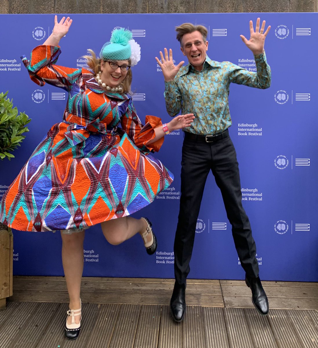 jabberworks's tweet photo. Thanks for hosting us, @edbookfest! 💙💙💙
@philipreeve1 @DFB_storyhouse 
📸 @theramblingcelt https://t.co/KZZ5n0OPTT
