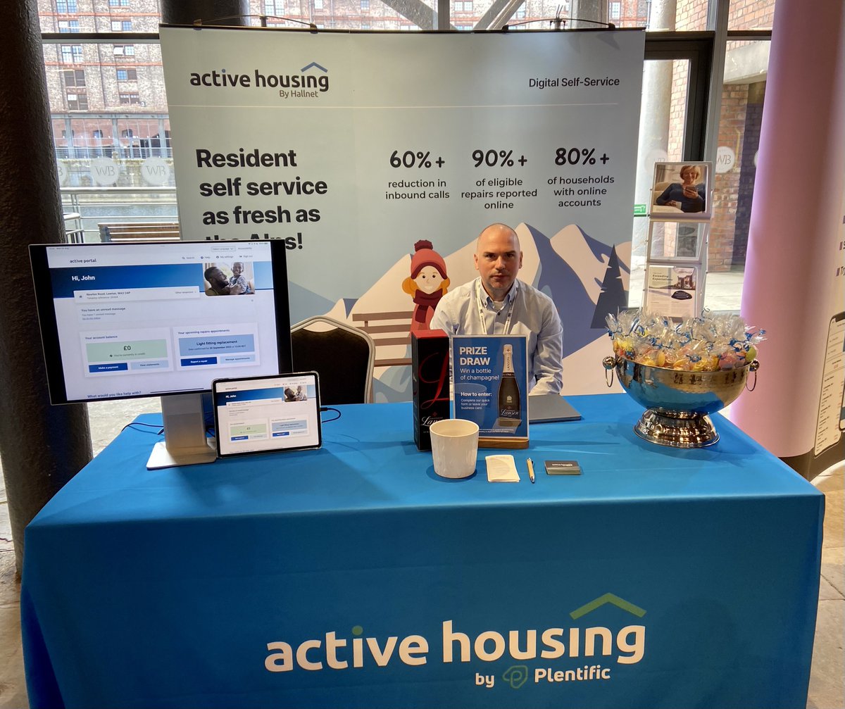 We are all enjoying ourselves so far <a href="/HQNMedia/">hqn</a>'s #MAGIC23!

Stephen Hall will be giving his talk at 14:30 on the Top 5 Digital Self-Service Mistakes By Housing Providers.

It would be great to see some of you in attendance, and hope you can join us for it.

#SocialHousing