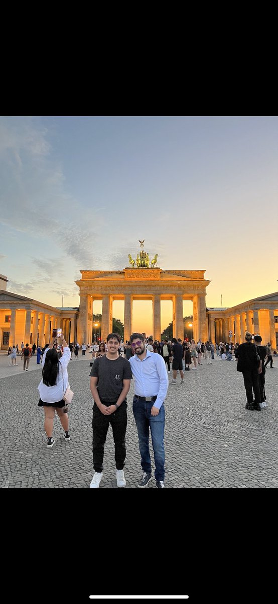 Evan Mascarenhas tweet media