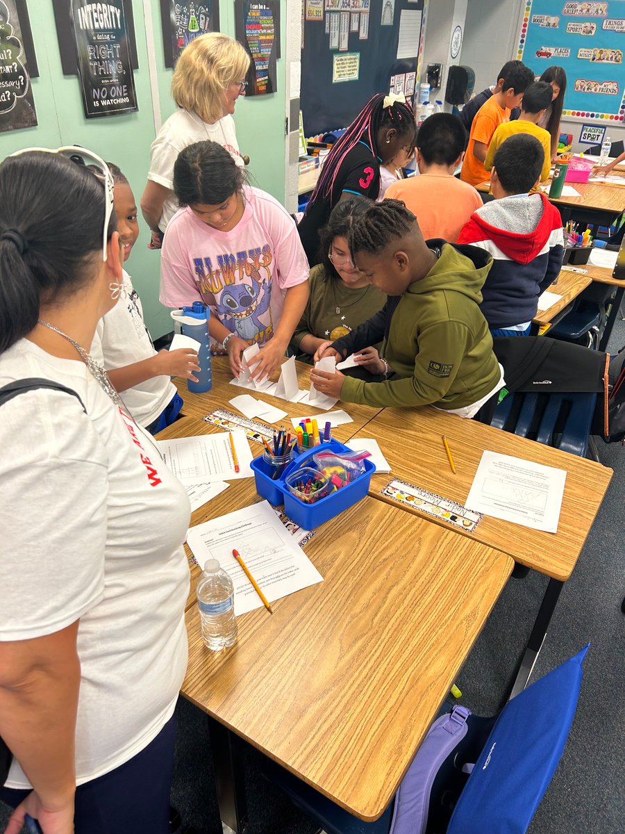 williamramsayes's tweet image. Thanks for stopping by and working with our 5th graders to develop their growth mindset, @ACPSk12Supt !