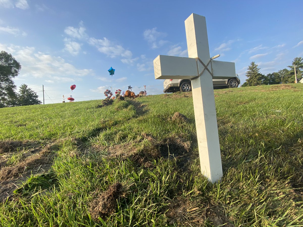 A member of the Northwestern community just dropped off a cross at the scene of yesterday’s bus crash to remember the child that died. <a href="/dayton247now/">Dayton 24/7 Now</a>