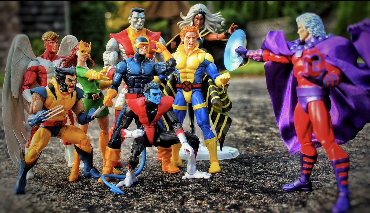 actionfigurejun's tweet photo. It’s TUESDAY! So let’s get down on some classic X-Men hotness! #mafex #marvelactionfigures #xmen #jimlee #classicxmen #actionfigures #actionfigurephotography #hasbro #actionfigures #actionfigurephotography #toyphotography #toyartistry #epictoyart #acba #articulatedcomicbookart https://t.co/uucXelUJ2Z
