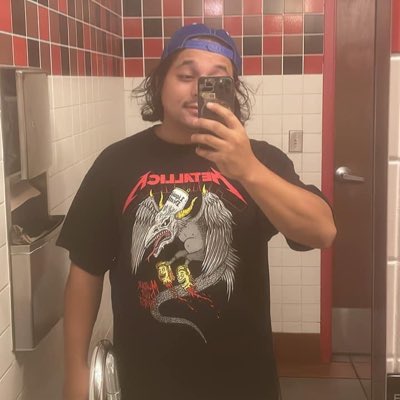 ThinkAndGrowRad's tweet image. #NewProfilePic