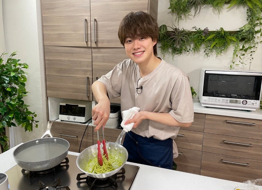 asukanamipo's tweet photo. 🤔🤔🤔 https://t.co/9vvppqTAvu