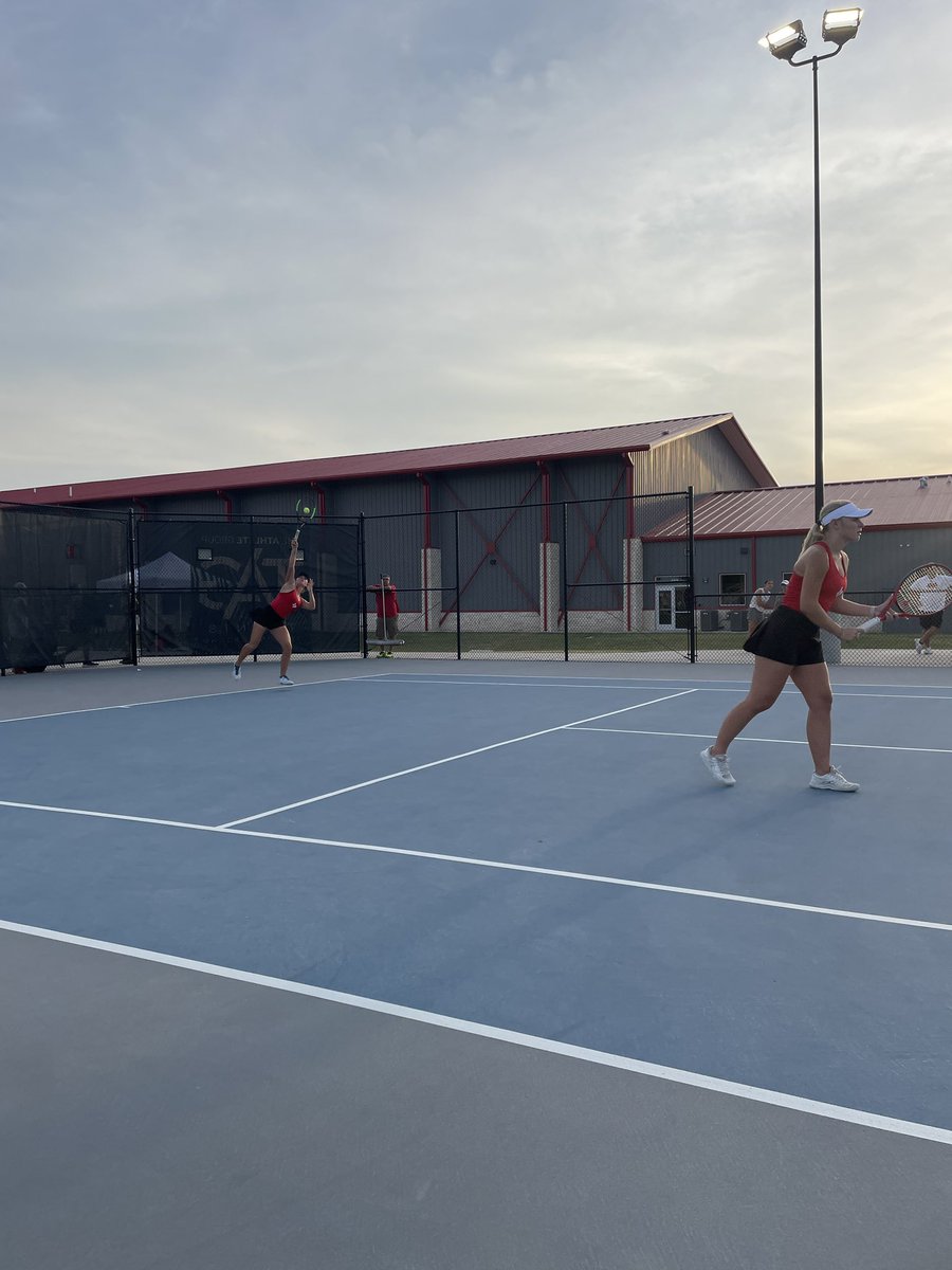 daviddenham's tweet photo. Starting the District season off with a very late 14-5  victory against a solid well coached team from Melissa.  Melissa is tough competitors to the end.  Very proud of our Leopards fight and discipline.. #RollPards! @lovejoy https://t.co/qfW8TscMQg